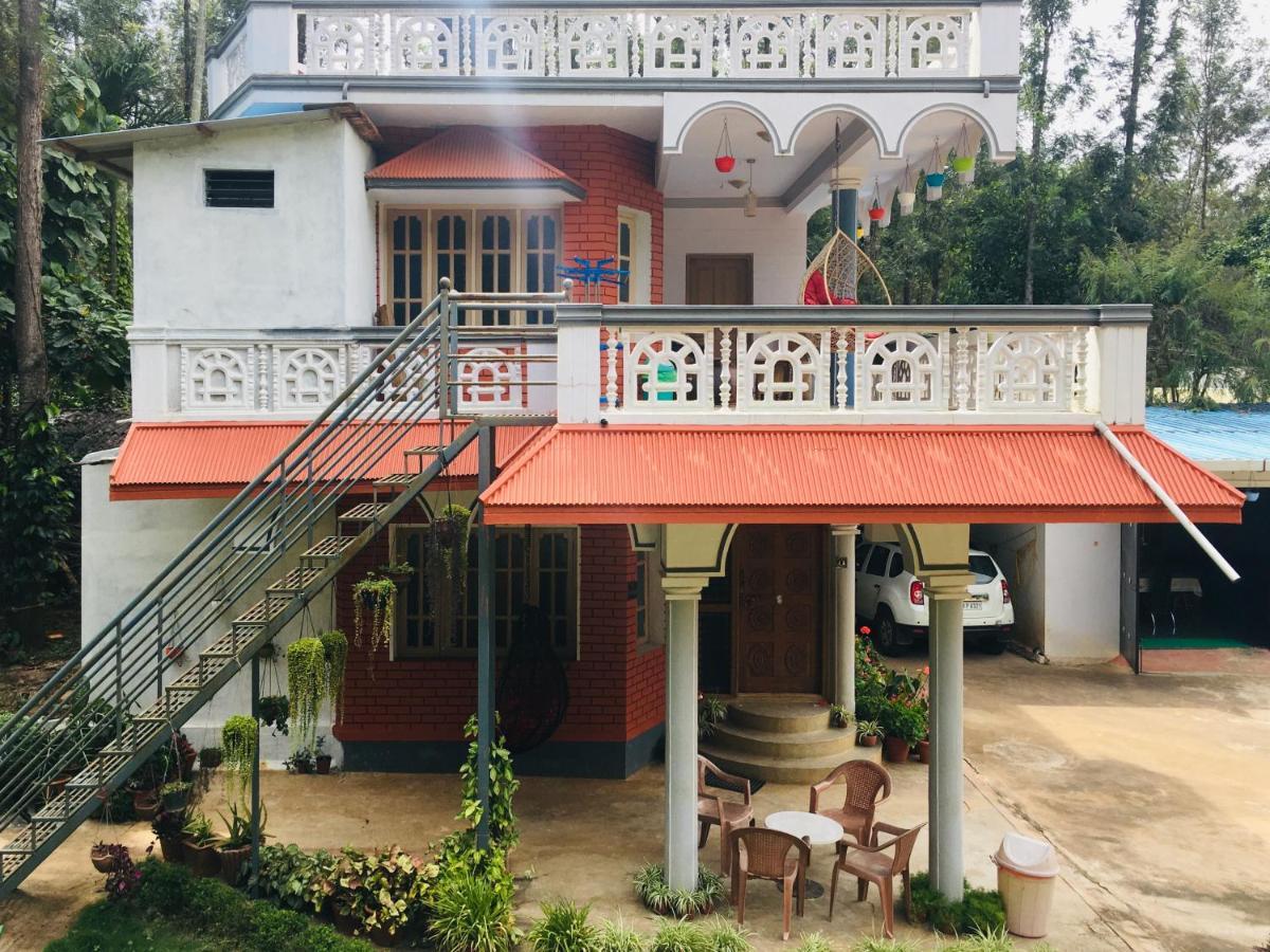 Bluebell Homestay Chikmagalūr Eksteriør bilde